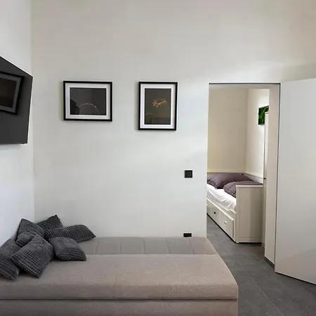 Apartment Yellow Luxus - Innenstadt - Parkplatz - 50kw Dc *