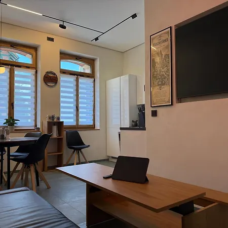 Apartment Yellow Luxus - Innenstadt - Parkplatz - 50kw Dc Bad Hersfeld