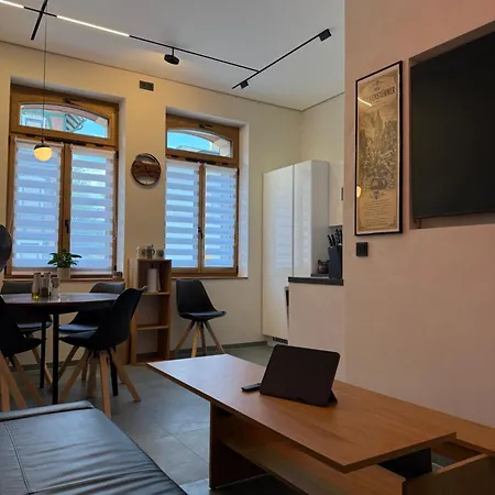 Yellow Luxus - Innenstadt - Parkplatz - 50kw Dc Apartment