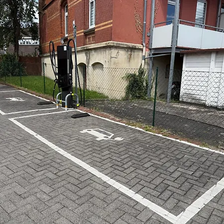 Yellow Luxus - Innenstadt - Parkplatz - 50kw Dc Apartment *